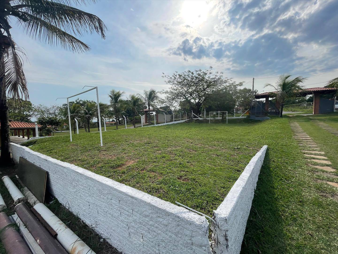 Fazenda à venda com 3 quartos, 450m² - Foto 2