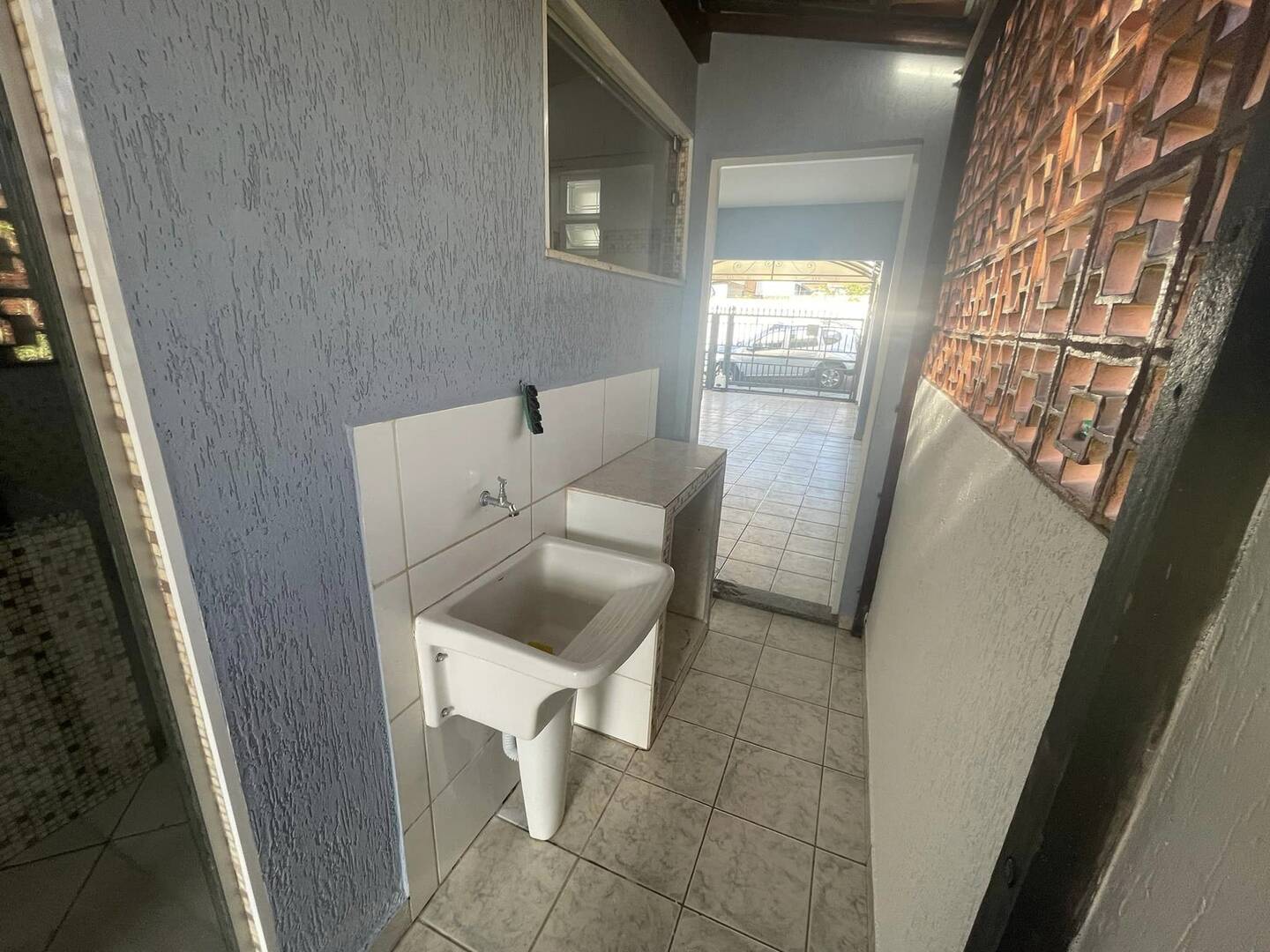 Casa à venda com 3 quartos, 200m² - Foto 8