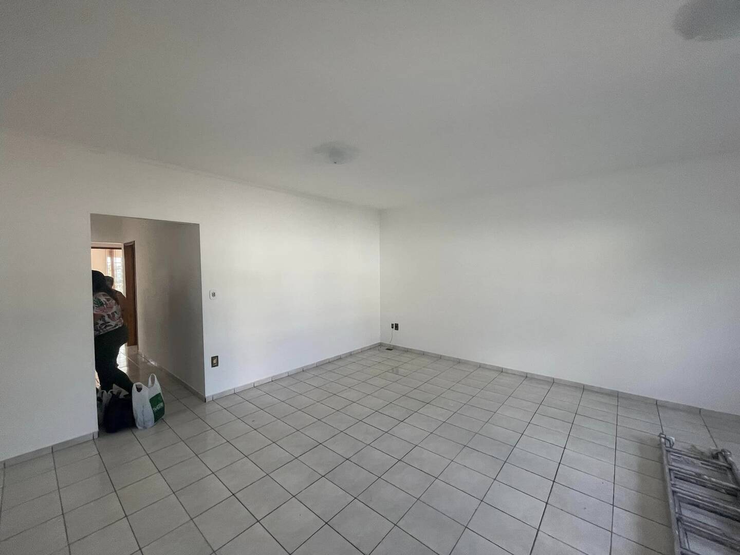 Casa à venda com 3 quartos, 200m² - Foto 14