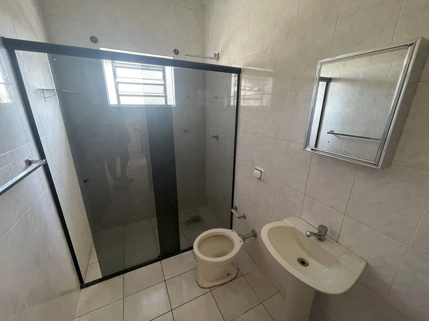 Casa à venda com 3 quartos, 200m² - Foto 18