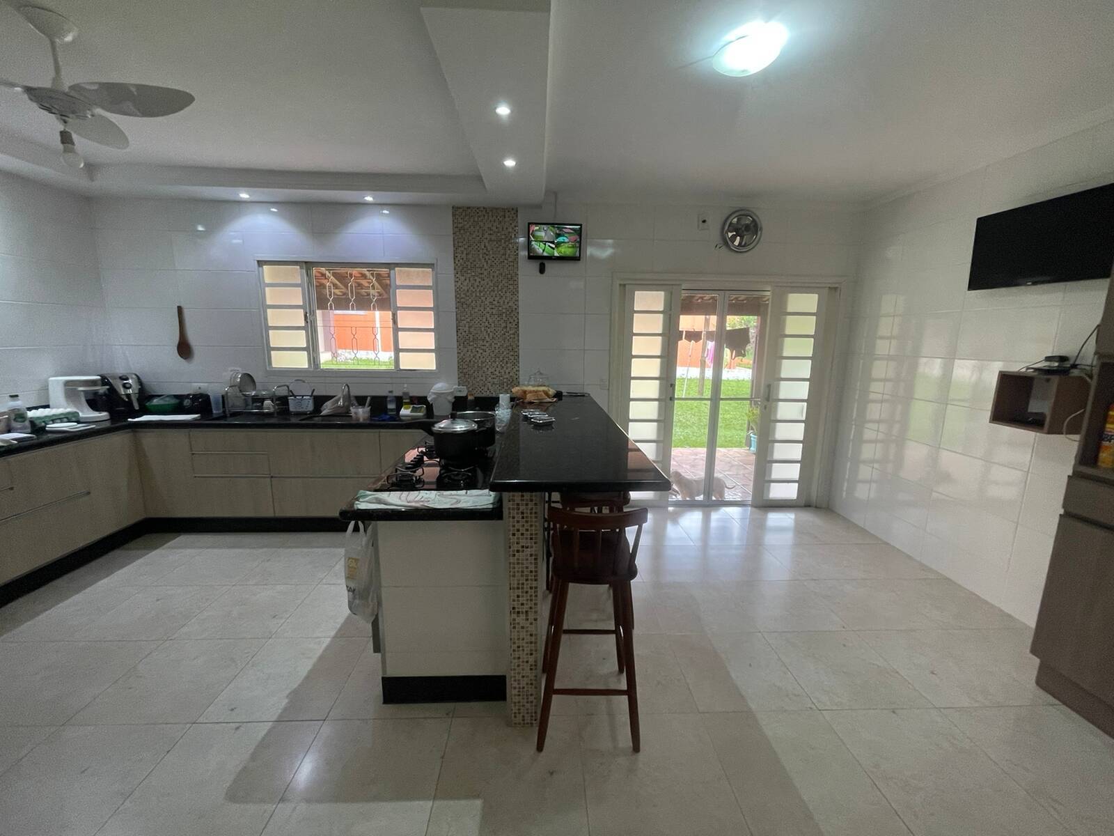 Fazenda à venda com 4 quartos, 250m² - Foto 9