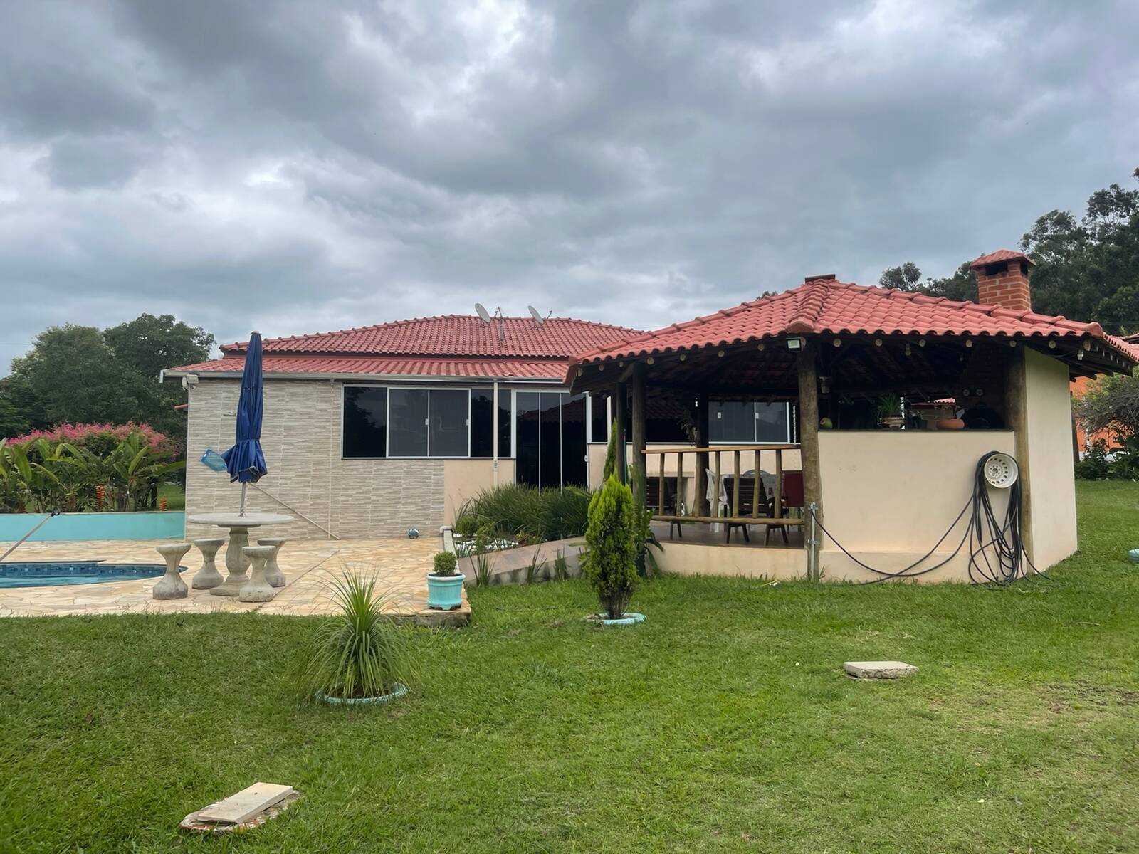 Fazenda à venda com 4 quartos, 250m² - Foto 13