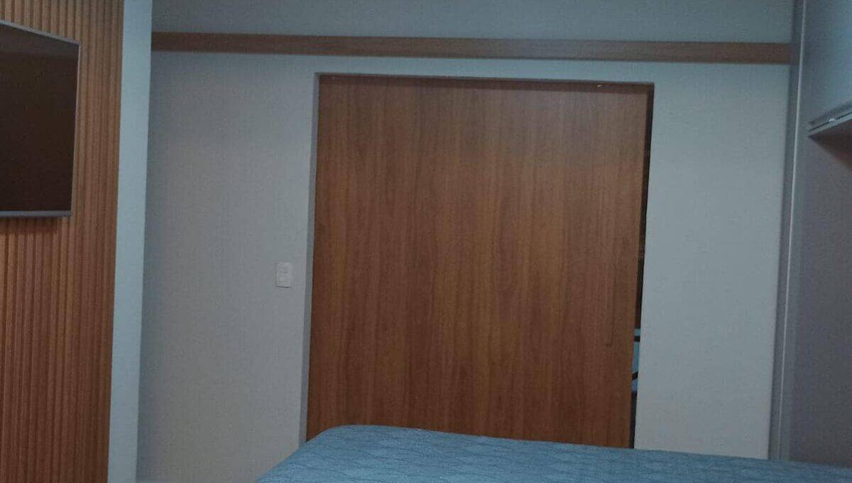 Casa à venda com 3 quartos, 195m² - Foto 3