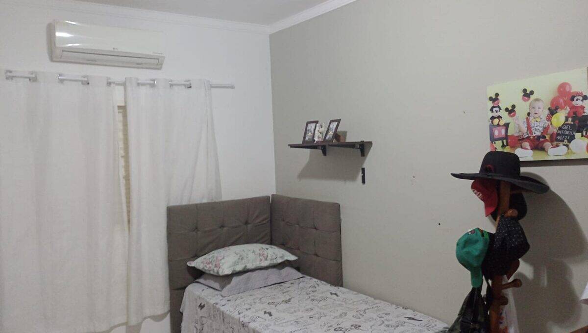 Casa à venda com 3 quartos, 195m² - Foto 8