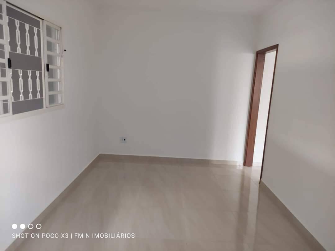 Casa à venda com 1 quarto, 87m² - Foto 3