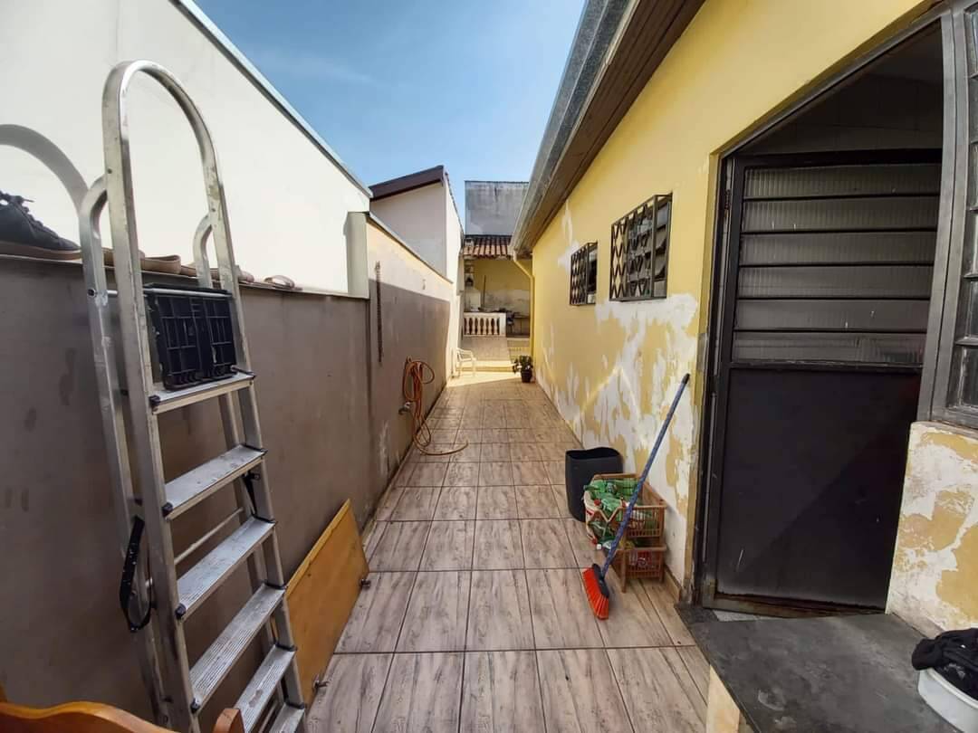 Casa à venda com 3 quartos, 130m² - Foto 15