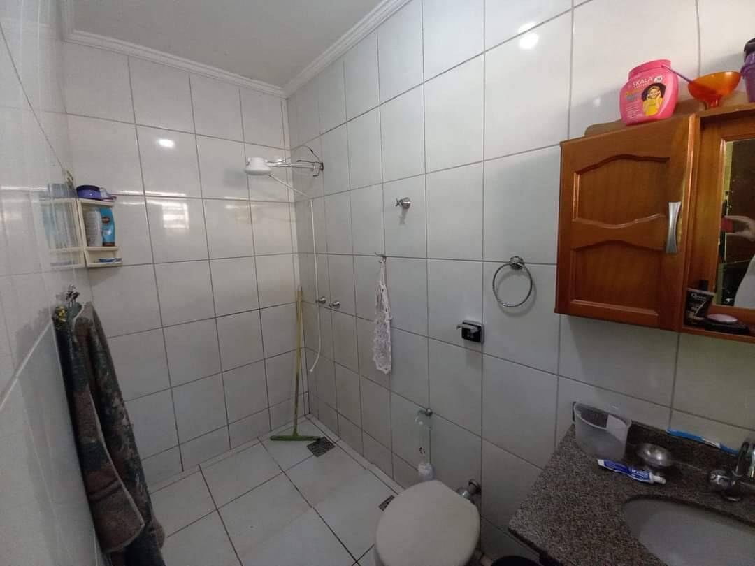 Casa à venda com 3 quartos, 130m² - Foto 14