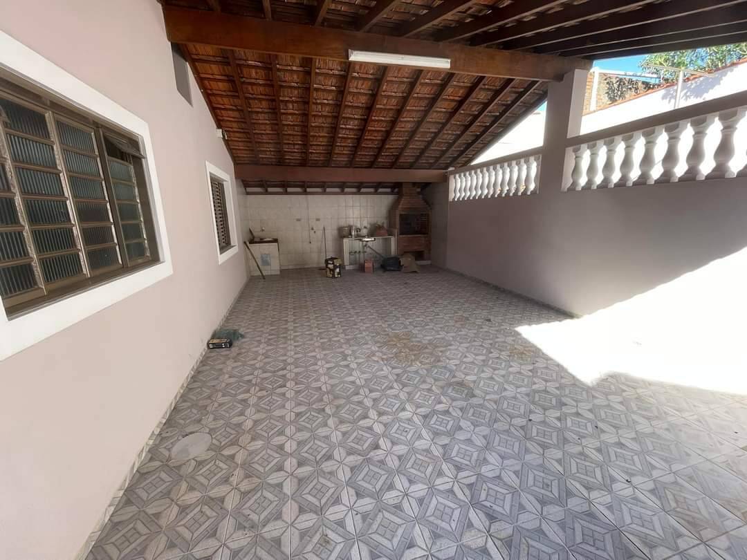 Casa à venda com 2 quartos, 120m² - Foto 5