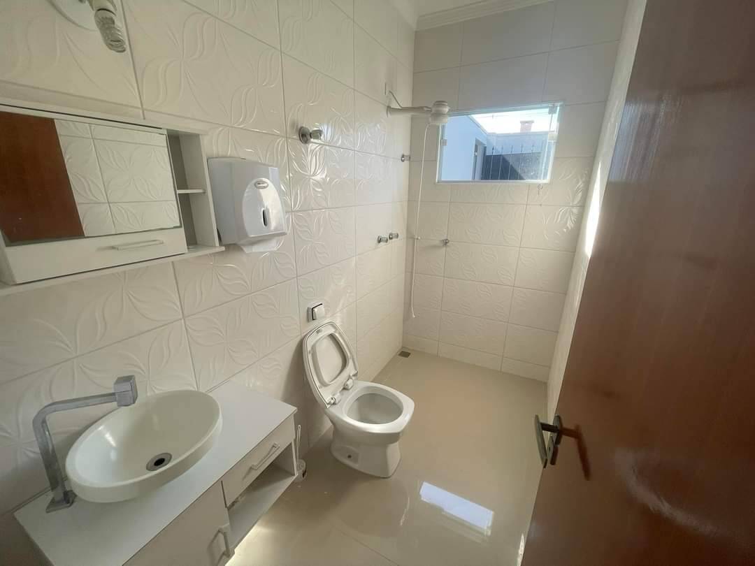 Casa à venda com 4 quartos, 190m² - Foto 5