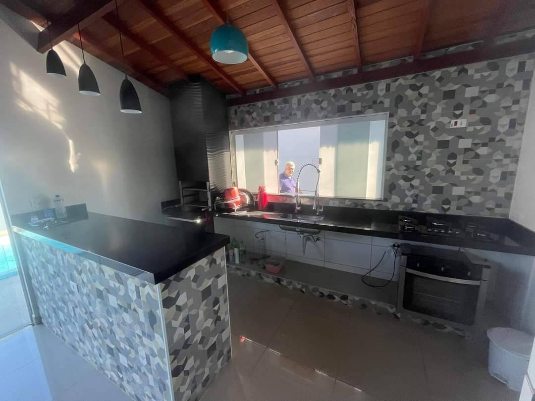 Casa à venda com 4 quartos, 190m² - Foto 13