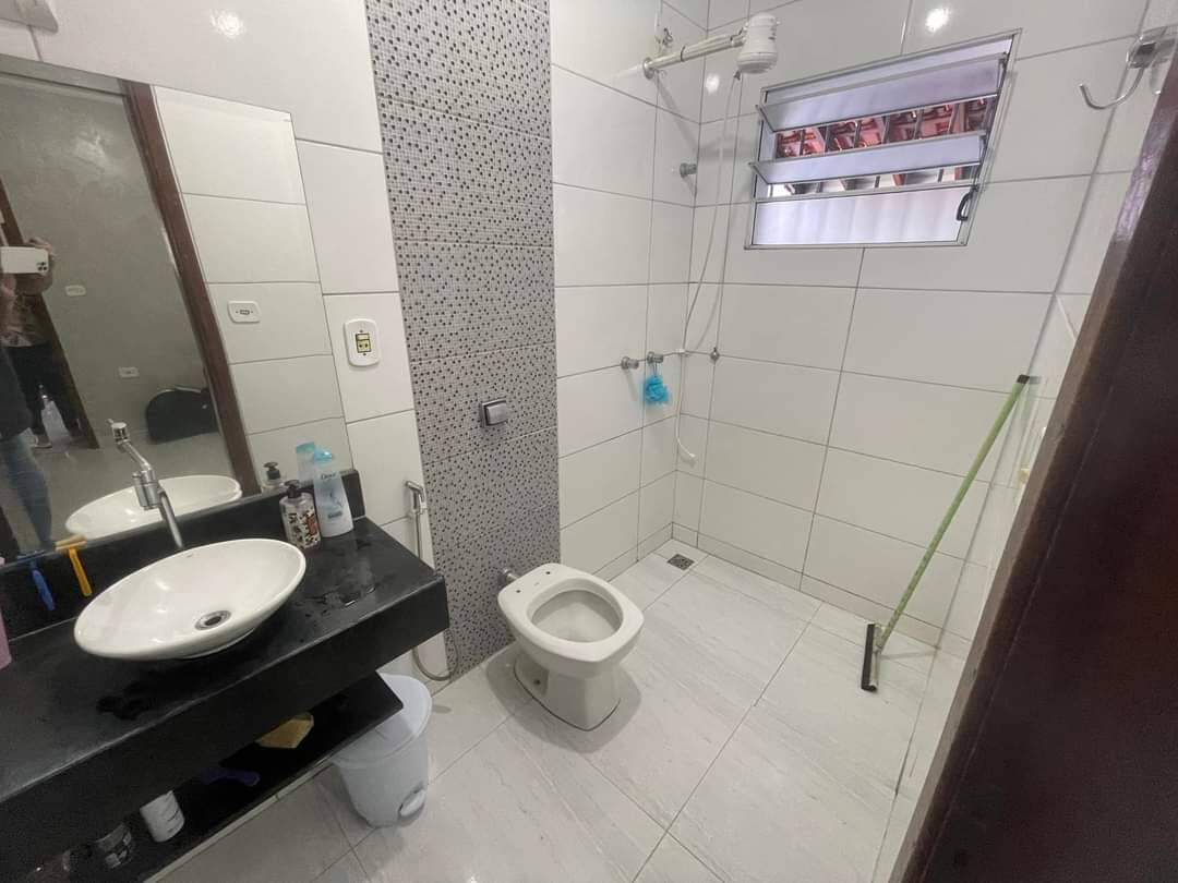 Casa à venda com 4 quartos, 190m² - Foto 16