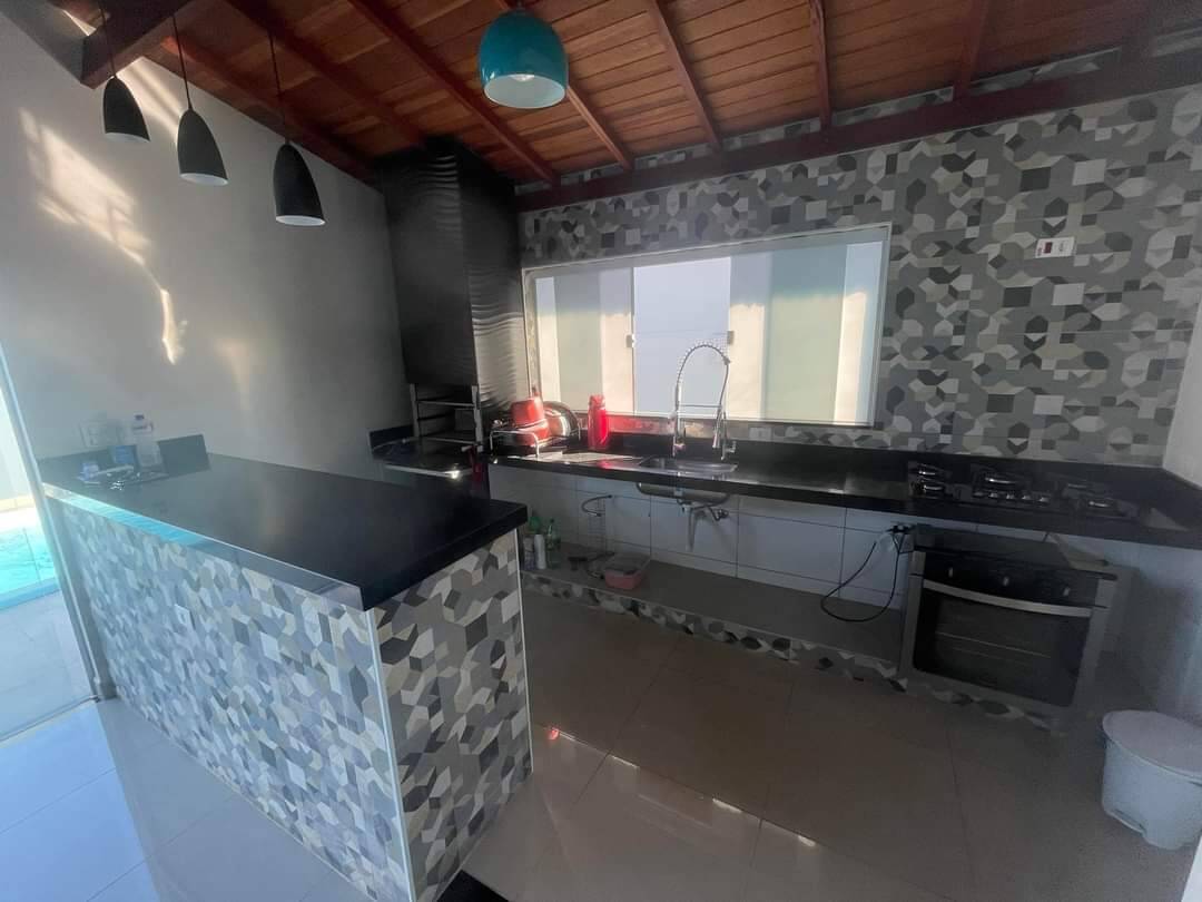 Casa à venda com 4 quartos, 190m² - Foto 22