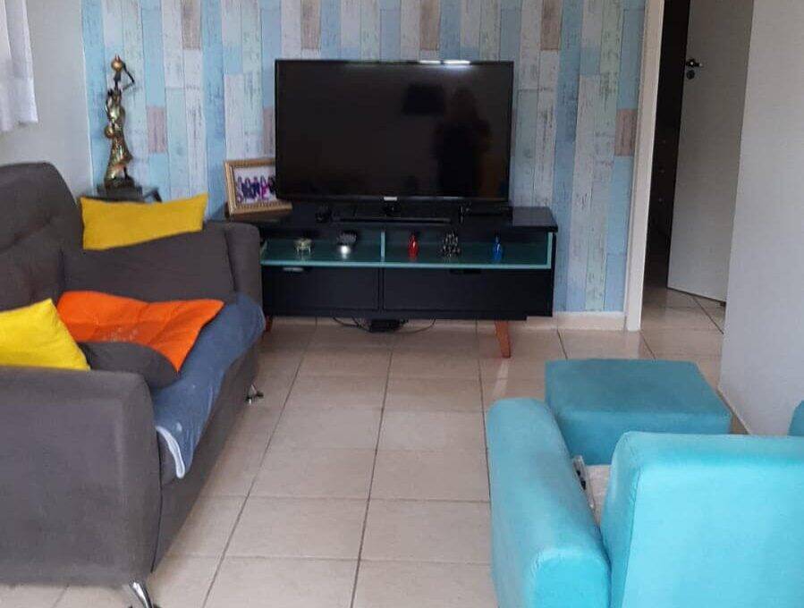 Casa à venda com 2 quartos, 160m² - Foto 2