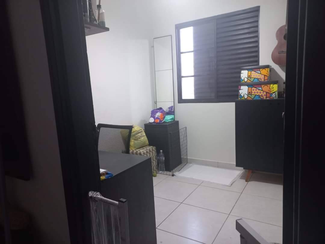 Apartamento à venda com 3 quartos, 45m² - Foto 12