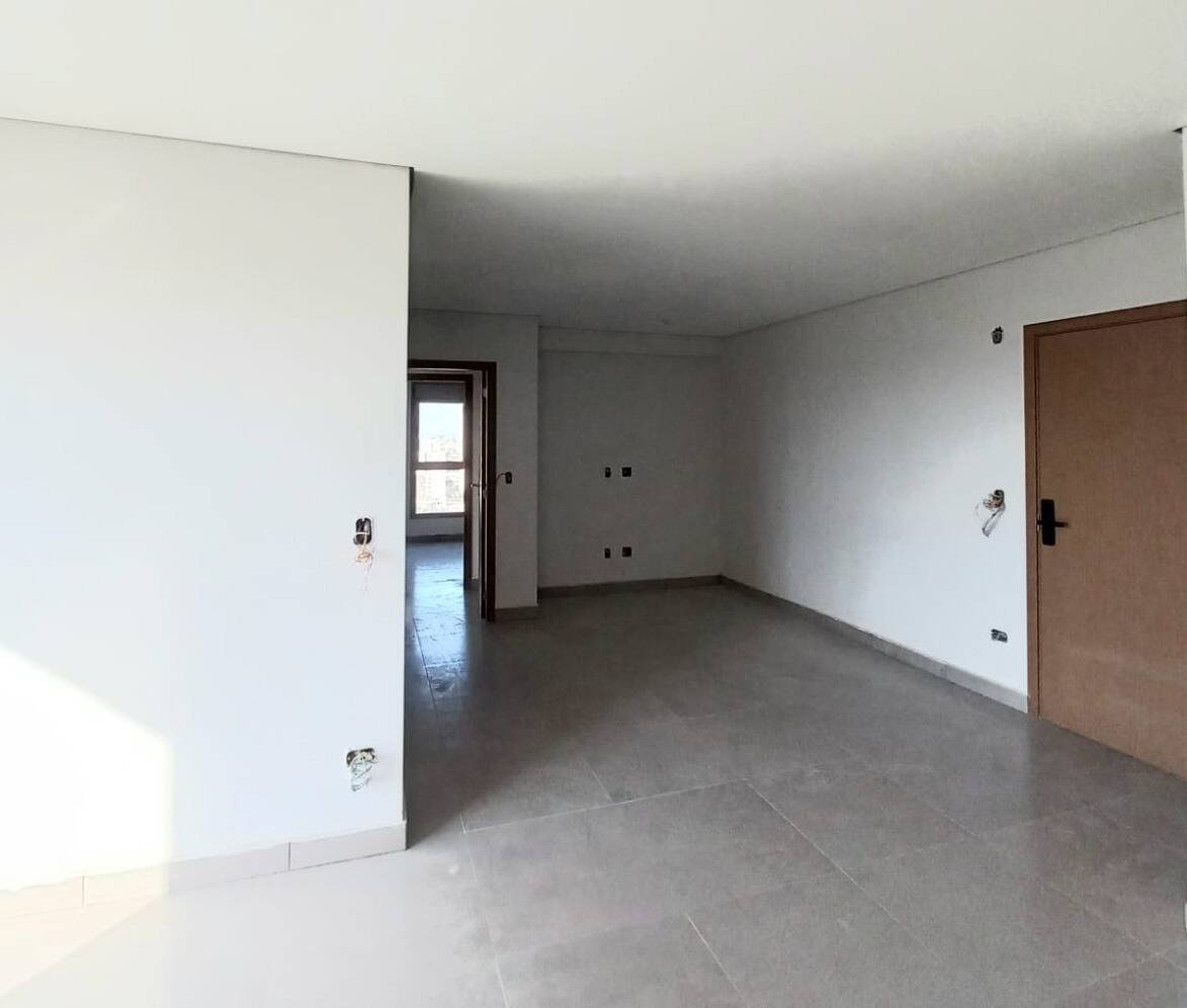 Apartamento à venda com 2 quartos, 87m² - Foto 7