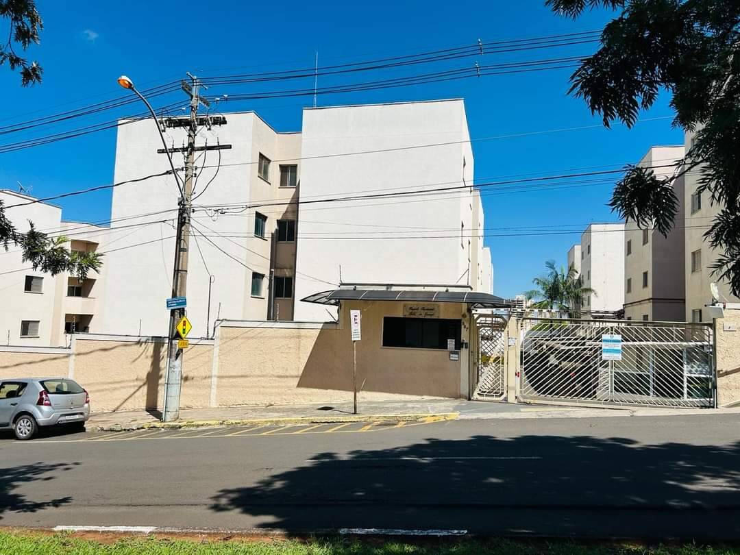 Apartamento à venda com 2 quartos, 83m² - Foto 1