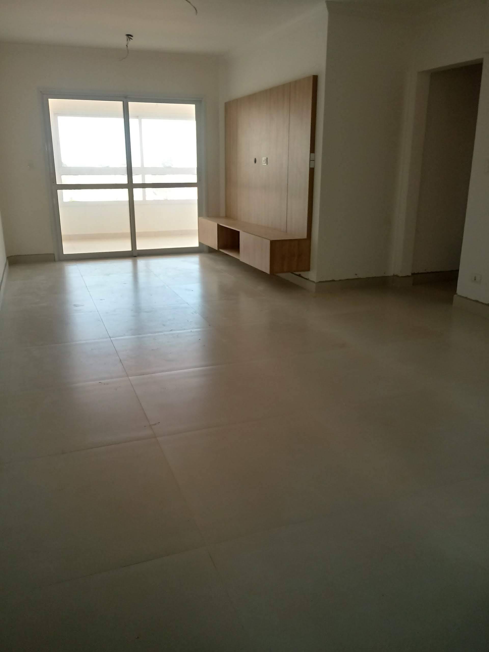 Apartamento à venda com 3 quartos, 116m² - Foto 2