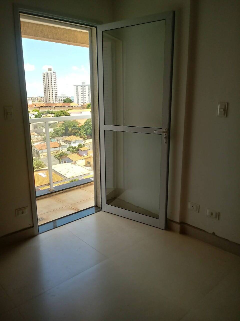 Apartamento à venda com 3 quartos, 116m² - Foto 13