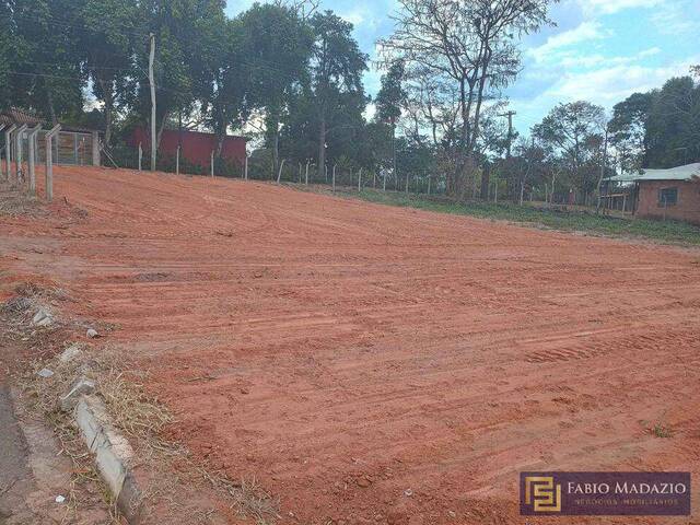 #734 - Terreno para Venda em São Pedro - SP