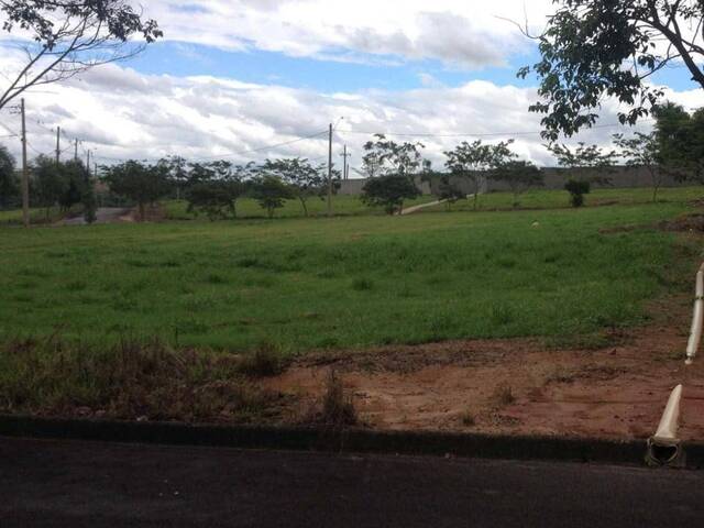 #749 - Terreno em condomínio para Venda em São Pedro - SP