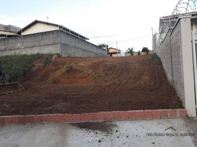 #814 - Terreno para Venda em São Pedro - SP