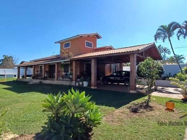 #845 - Casa para Venda em São Pedro - SP