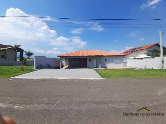 #850 - Casa em condomínio para Venda em São Pedro - SP