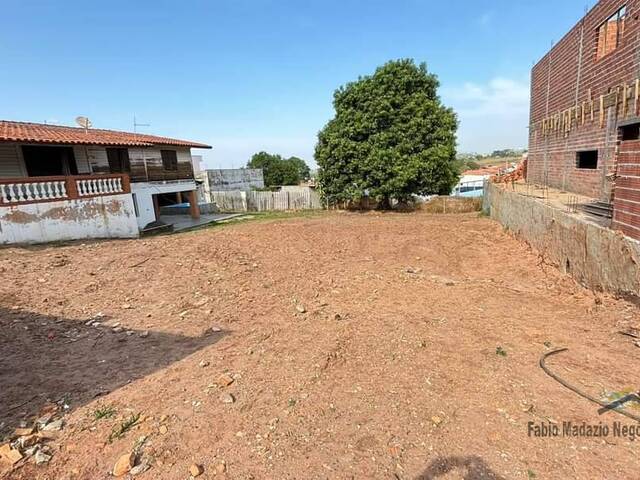 #852 - Terreno para Venda em São Pedro - SP