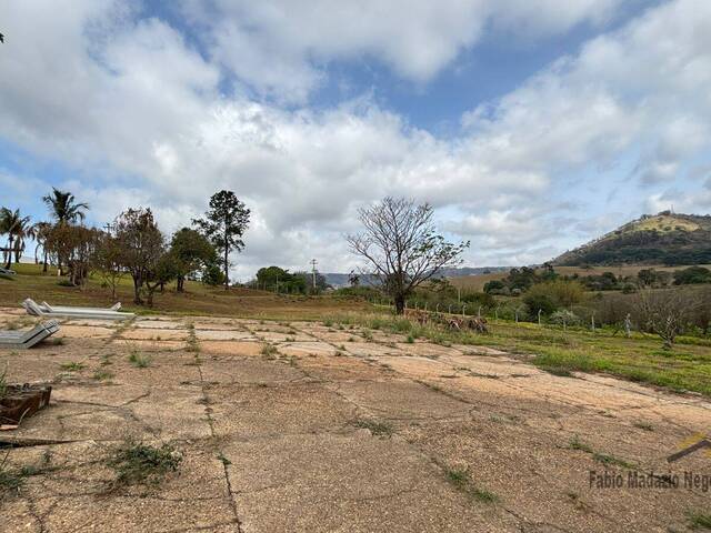 #853 - Chácara para Venda em São Pedro - SP