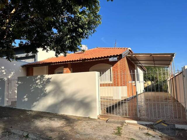 #856 - Casa para Venda em São Pedro - SP