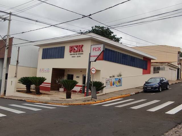 #781 - Casa para Venda em São Pedro - SP