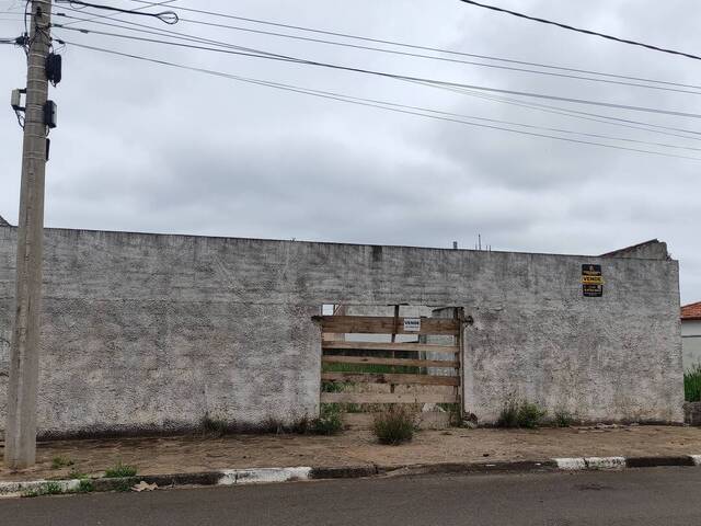 #882 - Terreno para Venda em São Pedro - SP