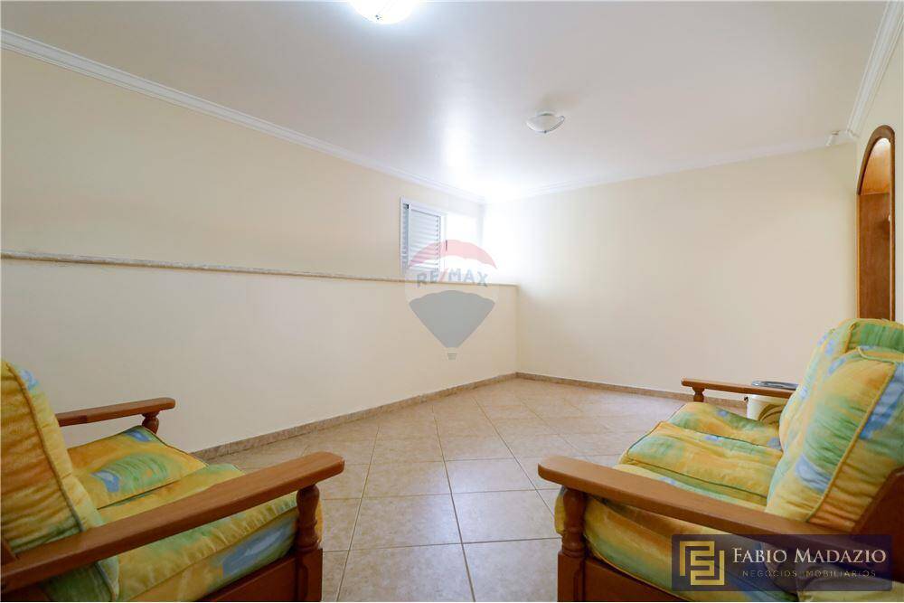 Casa à venda com 5 quartos, 360m² - Foto 10