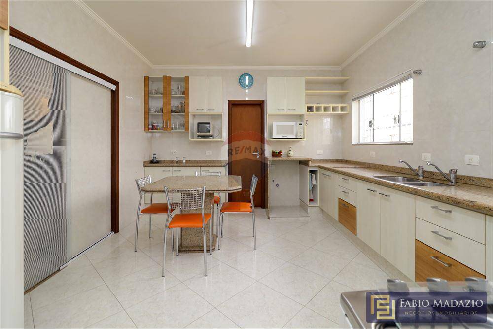 Casa à venda com 5 quartos, 360m² - Foto 29