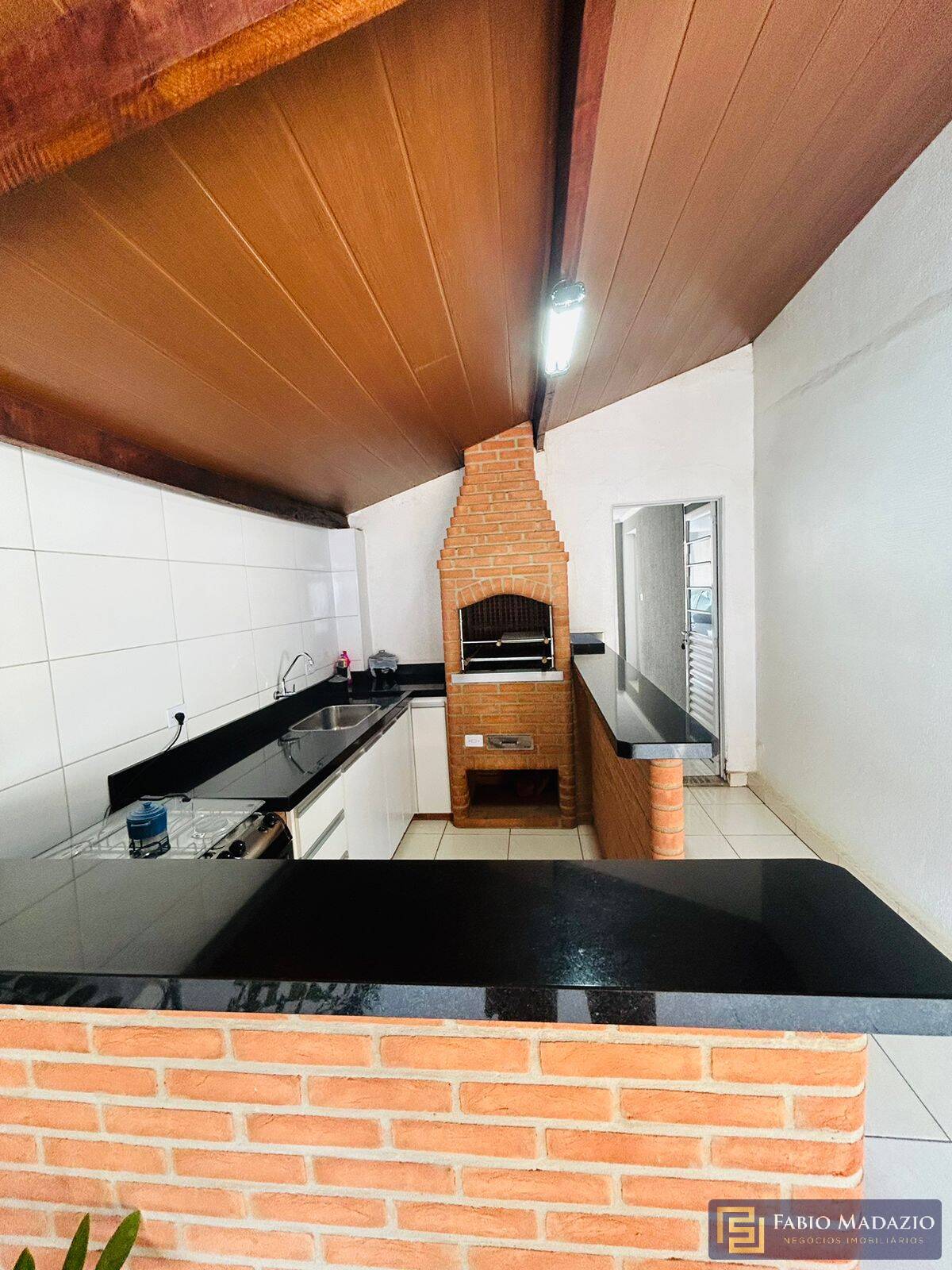 Casa à venda com 2 quartos, 187m² - Foto 10