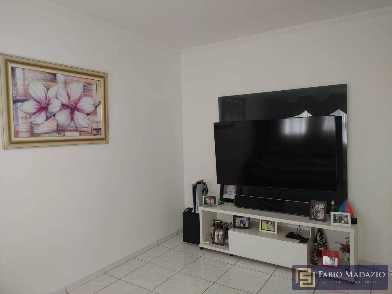 Casa à venda com 3 quartos, 110m² - Foto 2