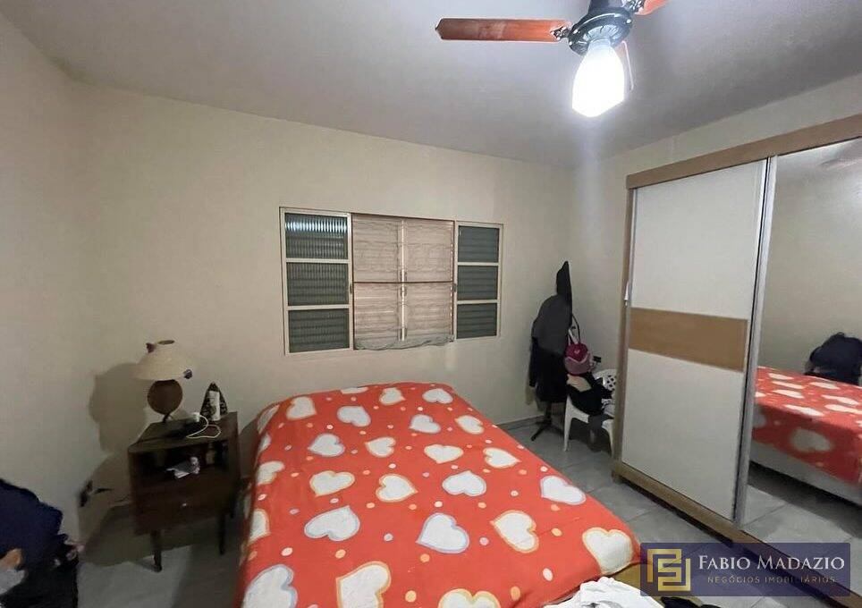 Casa à venda com 2 quartos, 150m² - Foto 7