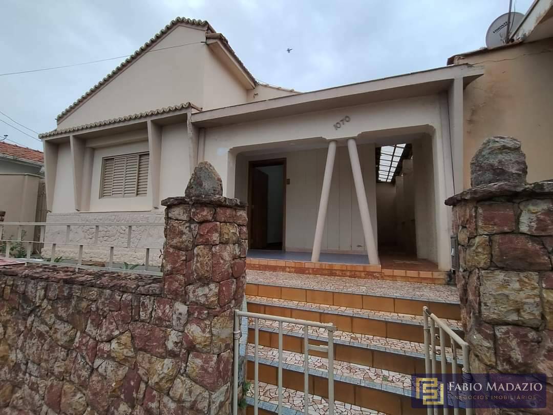 Casa à venda com 4 quartos, 142m² - Foto 3