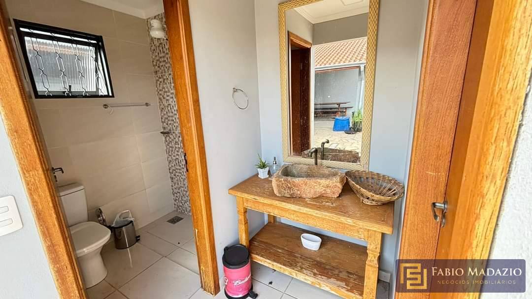 Casa à venda com 1 quarto, 70m² - Foto 12