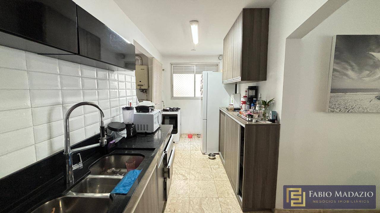 Apartamento à venda com 2 quartos, 72m² - Foto 8