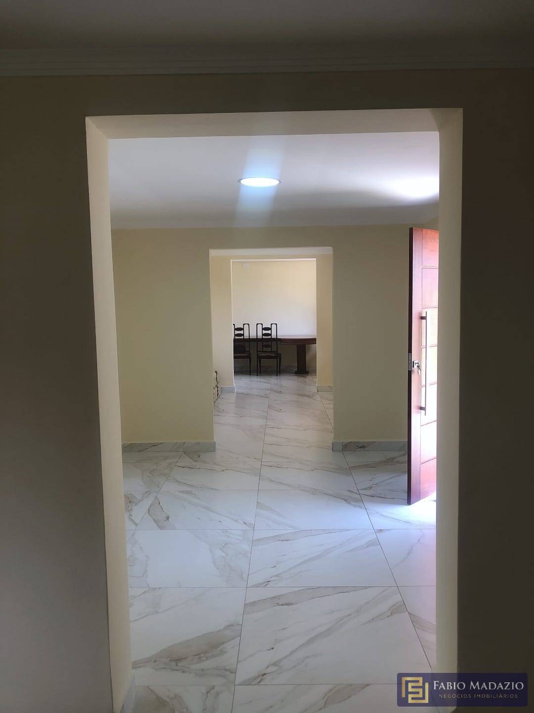 Prédio Inteiro à venda e aluguel com 10 quartos, 900m² - Foto 3