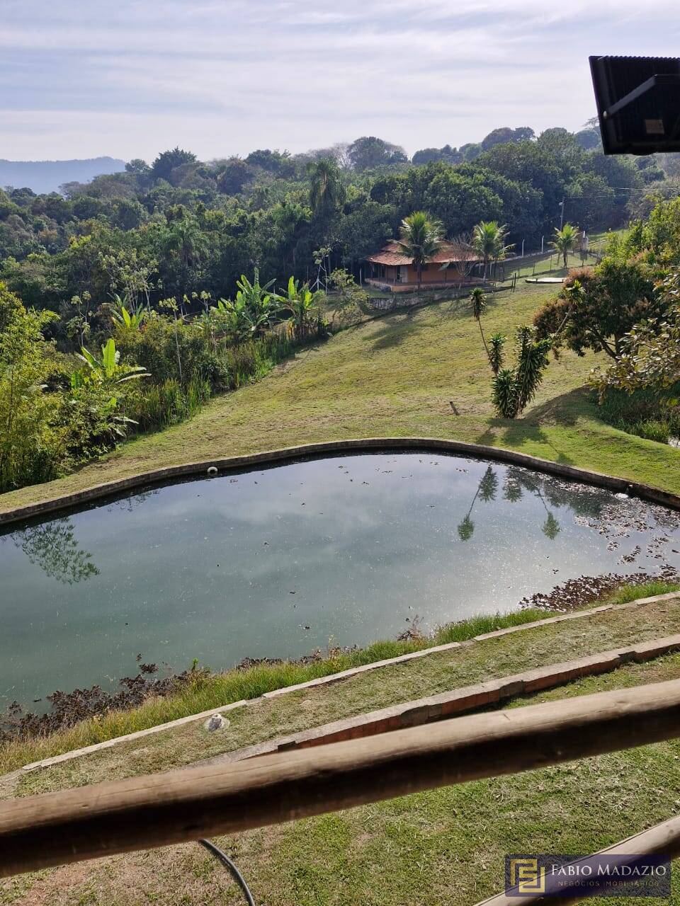 Fazenda à venda com 5 quartos, 1000m² - Foto 2