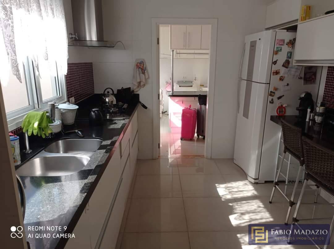 Casa à venda com 3 quartos, 270m² - Foto 17