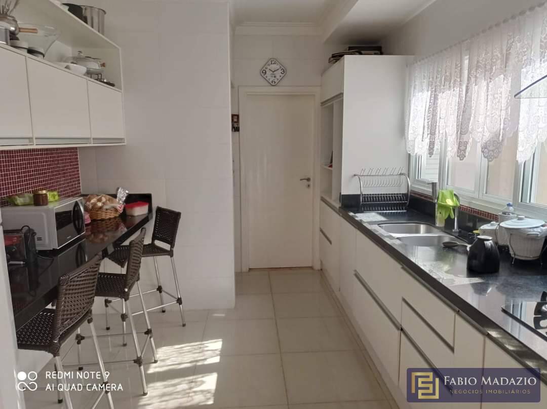 Casa à venda com 3 quartos, 270m² - Foto 18