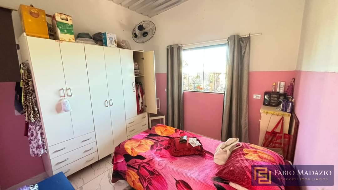 Casa à venda com 5 quartos, 157m² - Foto 17