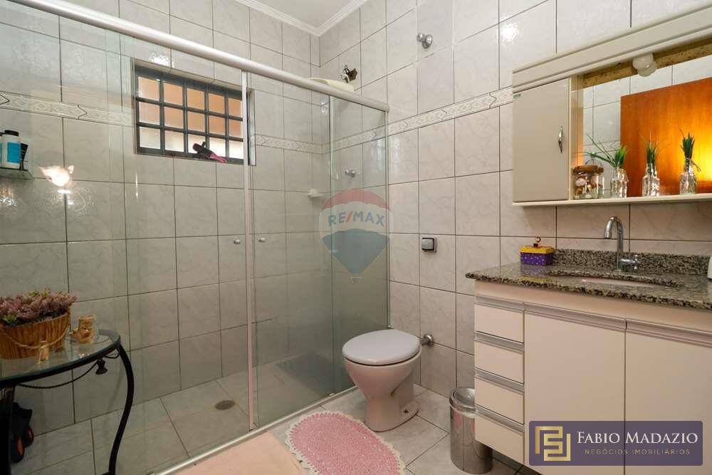 Casa à venda com 3 quartos, 350m² - Foto 14