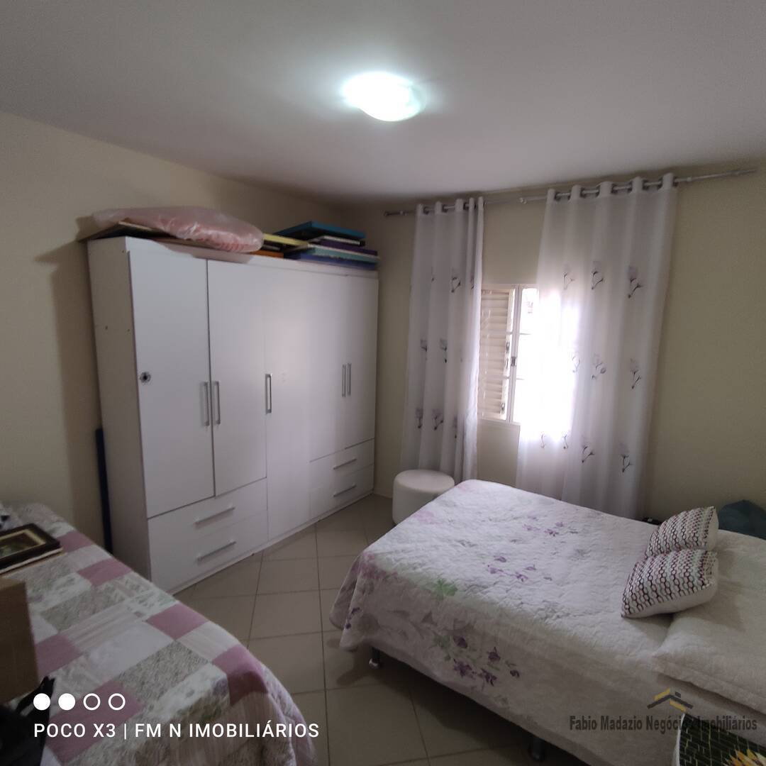 Casa à venda com 3 quartos, 250m² - Foto 19