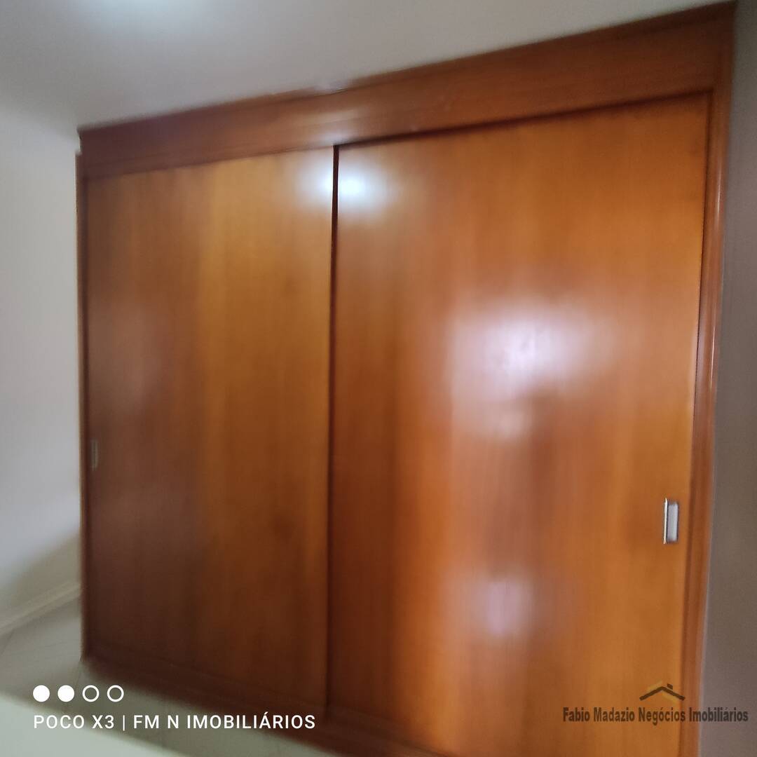 Casa à venda com 3 quartos, 250m² - Foto 26