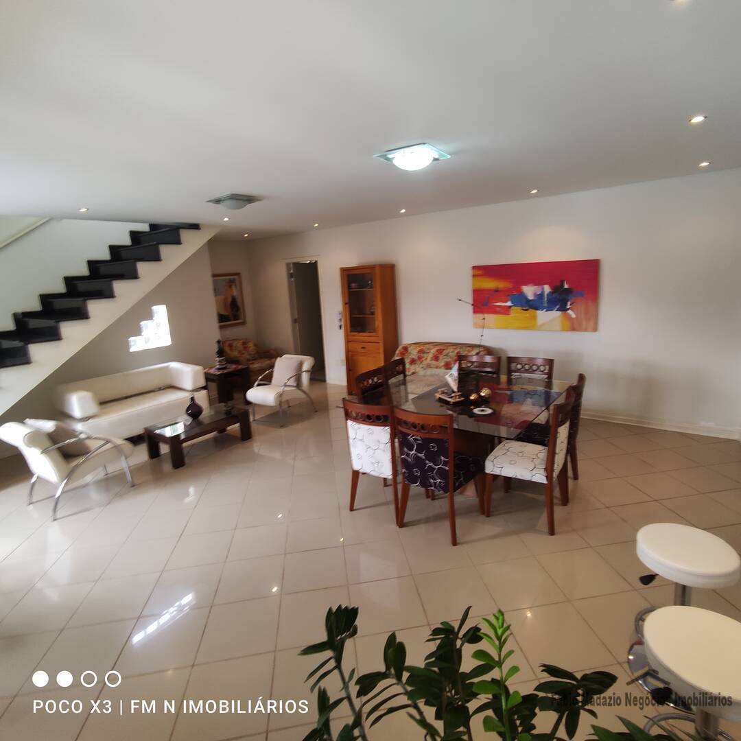 Casa à venda com 3 quartos, 250m² - Foto 31