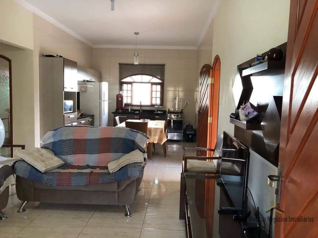 Fazenda à venda com 3 quartos, 215m² - Foto 12